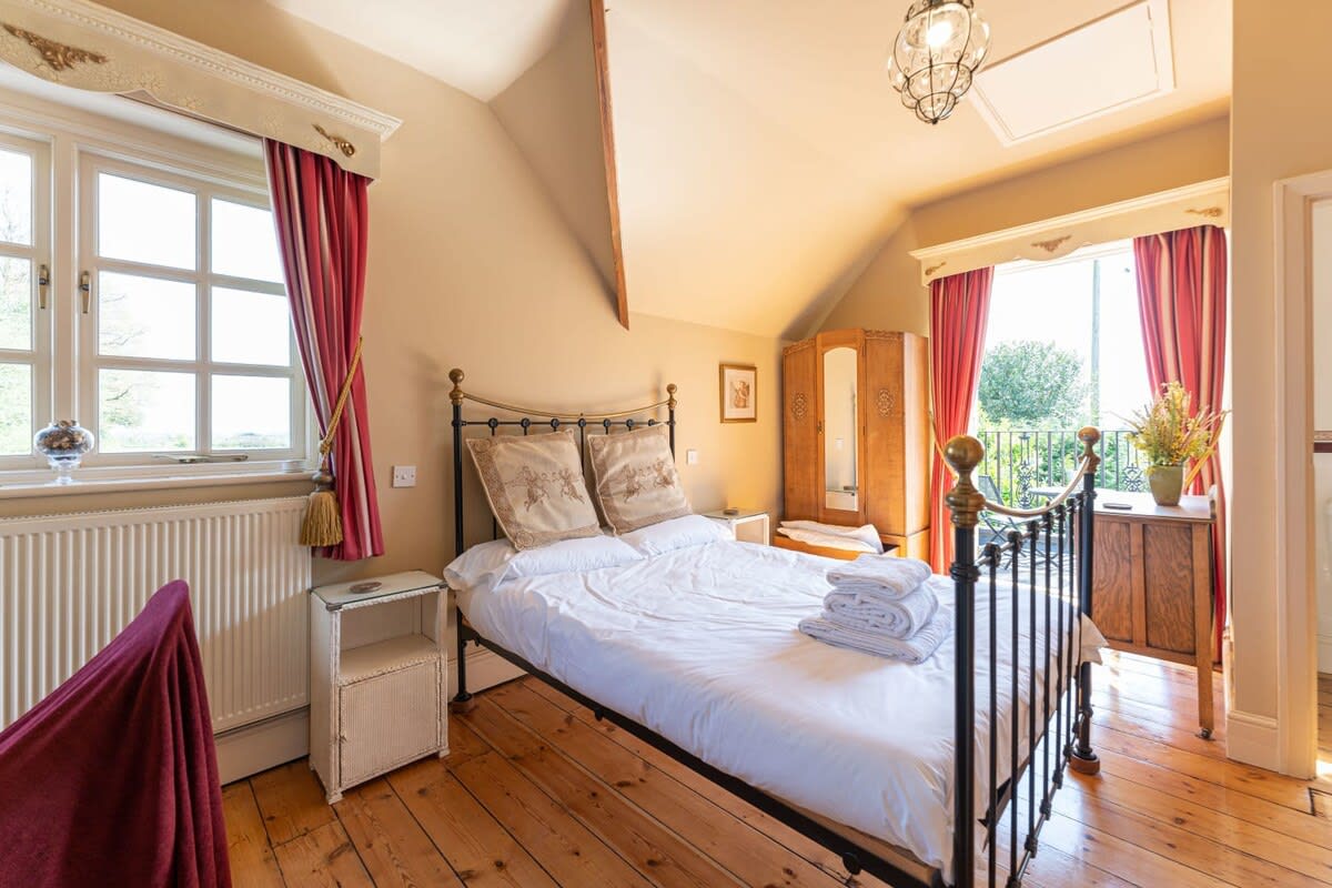 bedroom 1