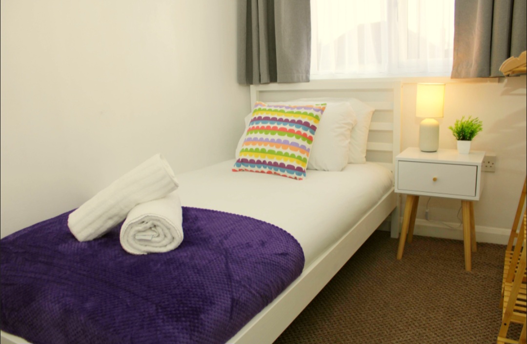 bedroom 5