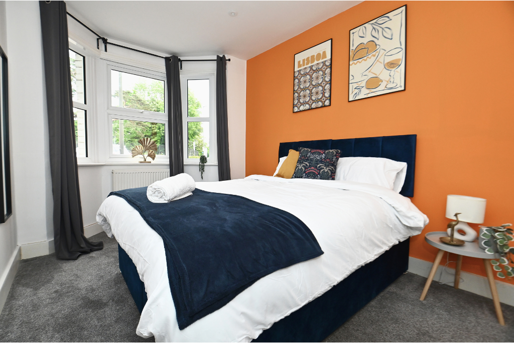 bedroom 5