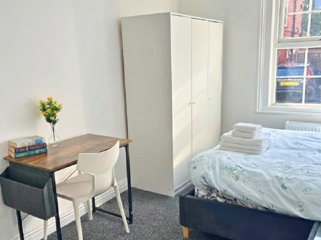 bedroom 7