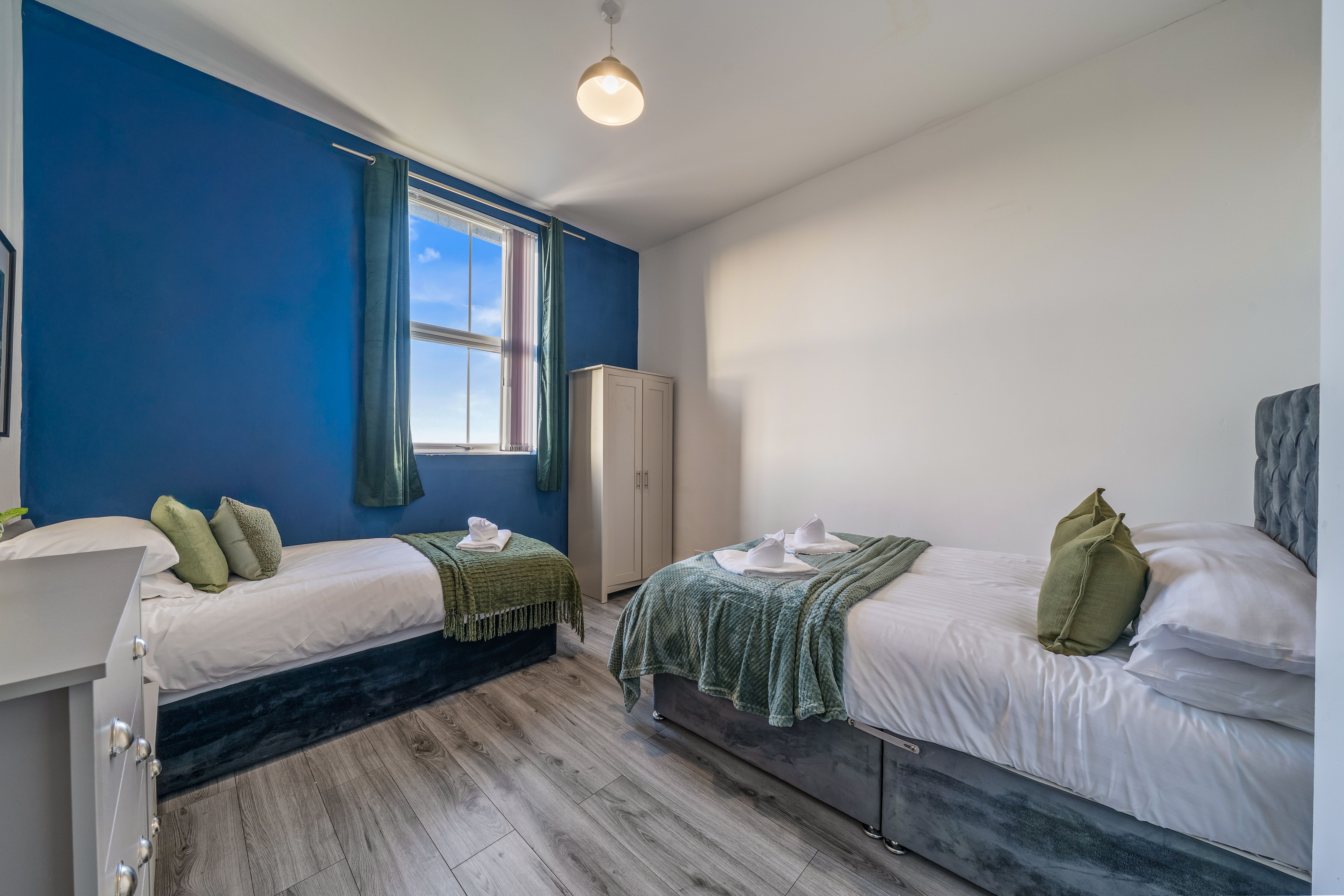 bedroom 2