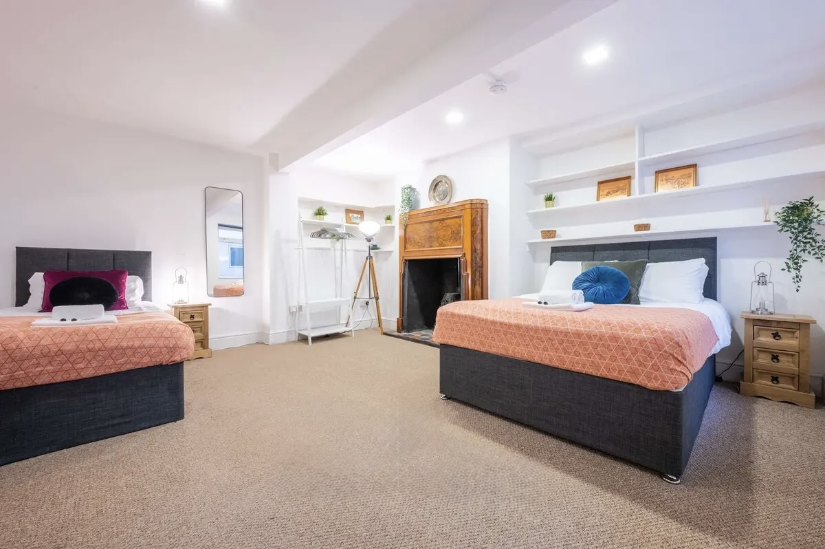 bedroom 1