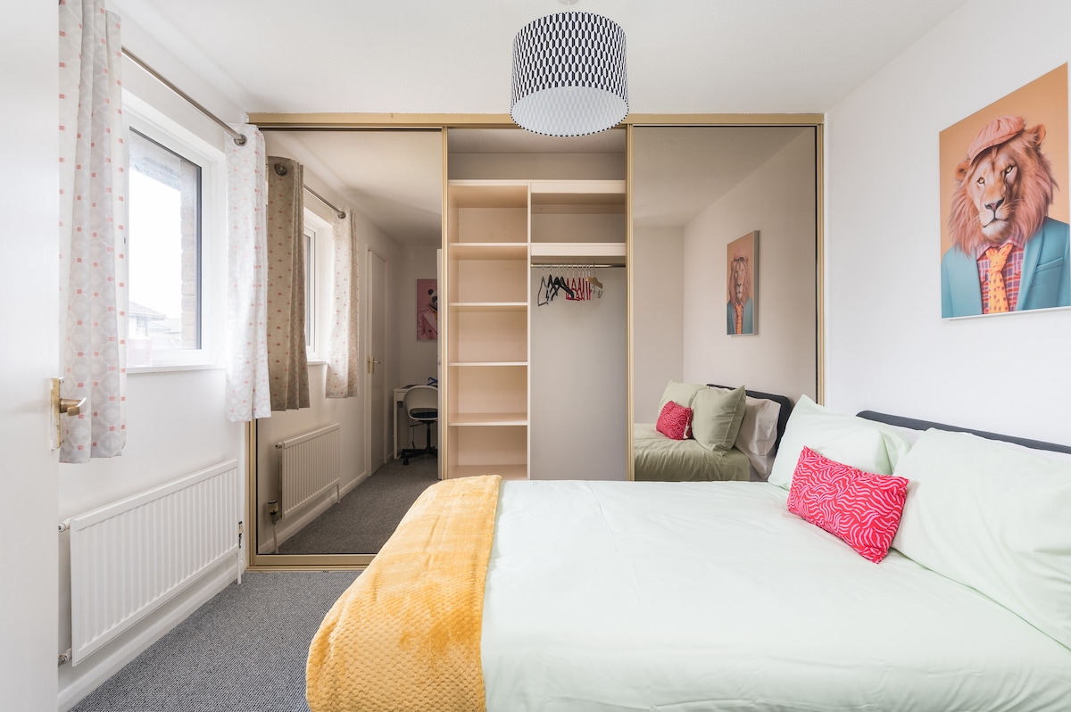 bedroom 1