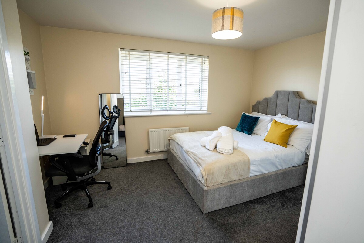 bedroom 1