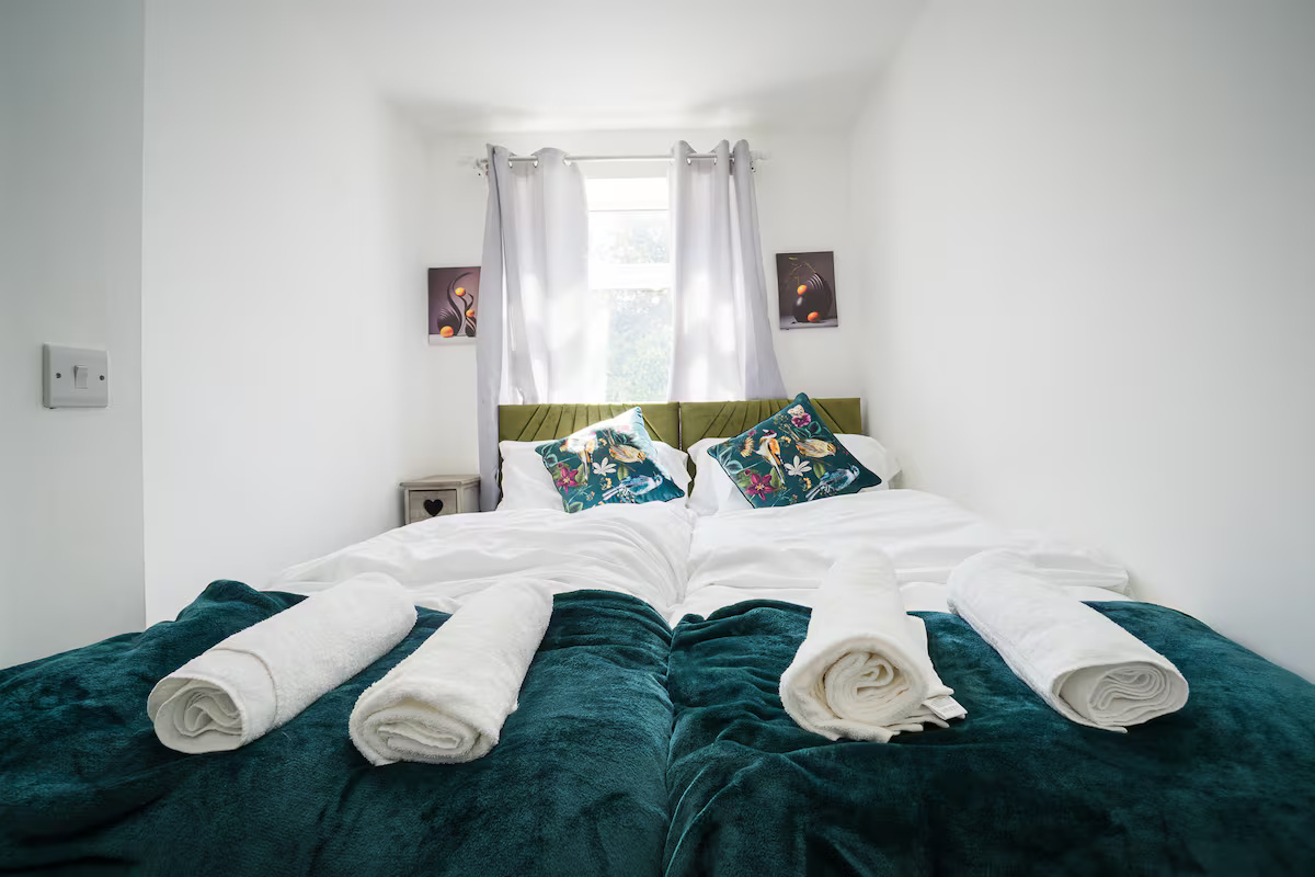 bedroom 2