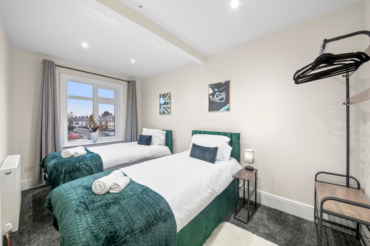 bedroom 5