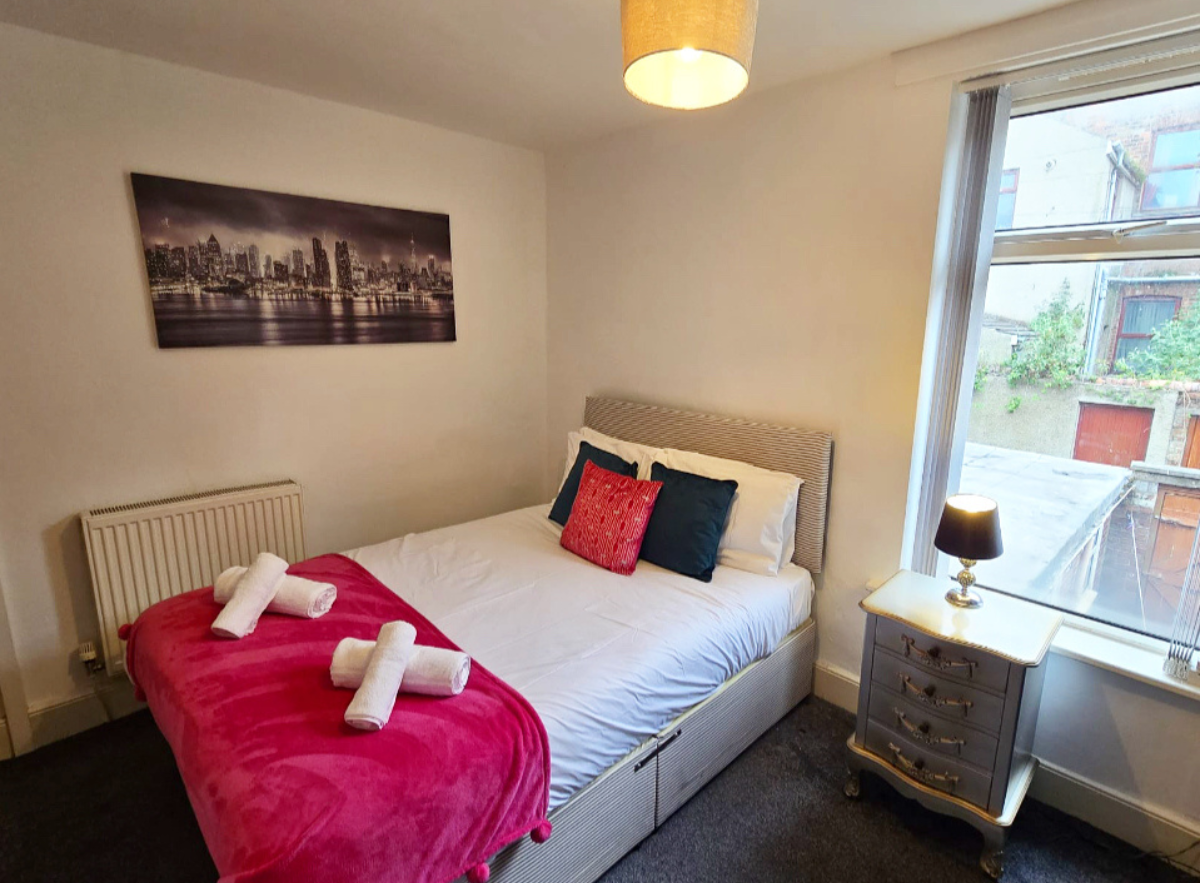 bedroom 2
