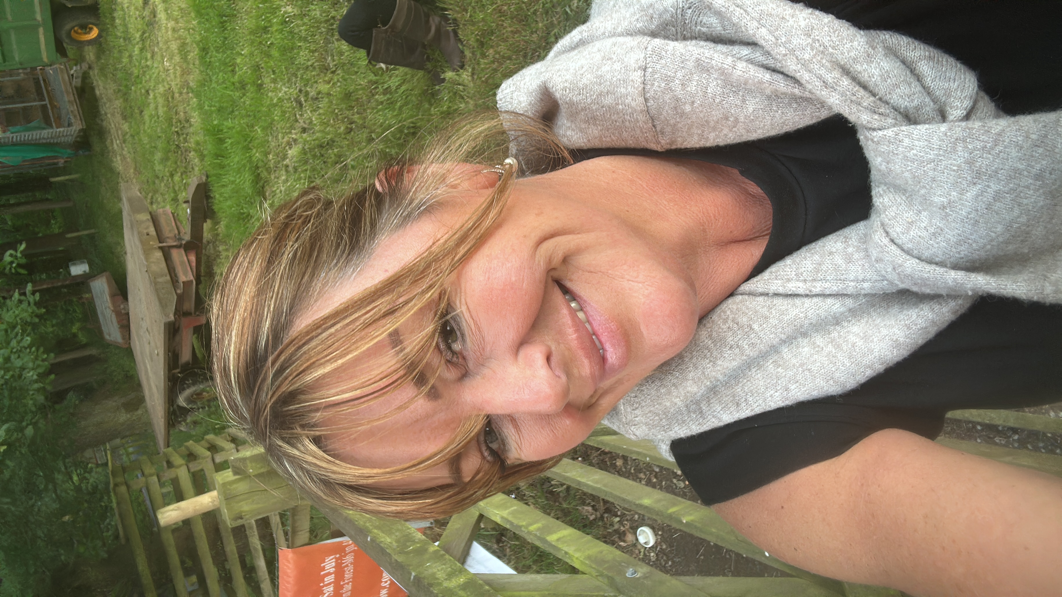 Claire profile photo